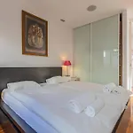 شقة Modern Floor With A Terrace