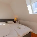 Modern Floor With A Terrace شقة